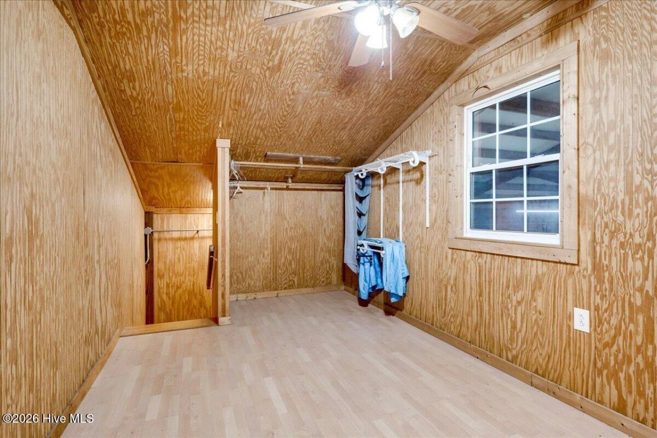 2657 Pine Log Road  Photo 33