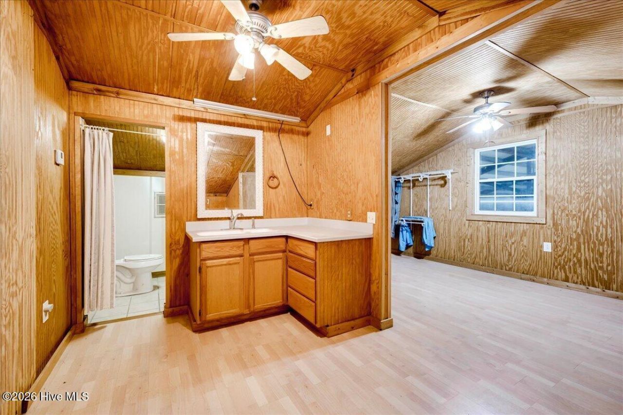 2657 Pine Log Road  Photo 36