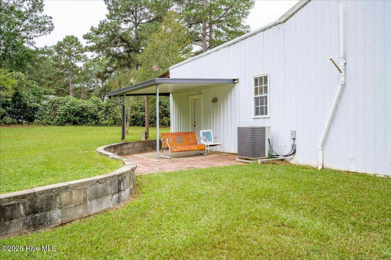2657 Pine Log Road  Photo 43