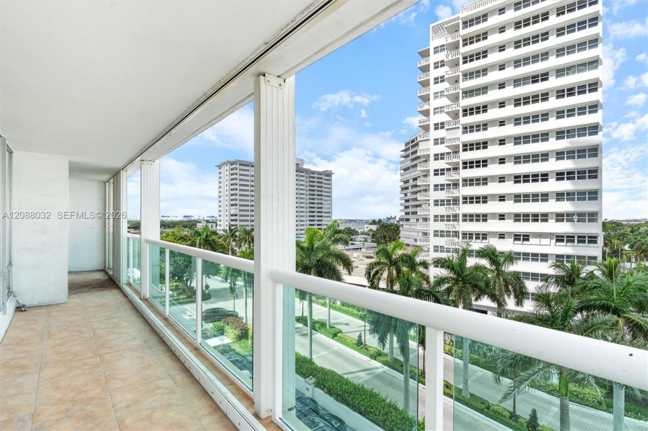 2100 S Ocean Ln, Unit 401, Fort Lauderdale, FL 33316 Photo