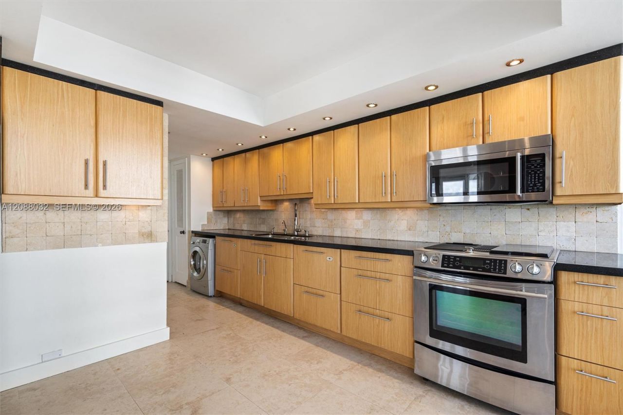 2100 S Ocean Ln, Unit 401, Fort Lauderdale, FL 33316 Photo