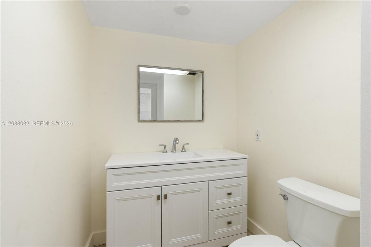 2100 S Ocean Ln, Unit 401, Fort Lauderdale, FL 33316 Photo