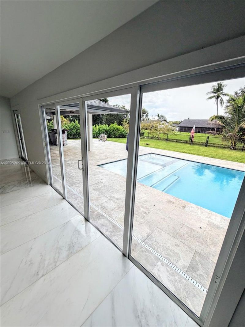 712 Juniper Pl , Wellington, FL 33414 Photo