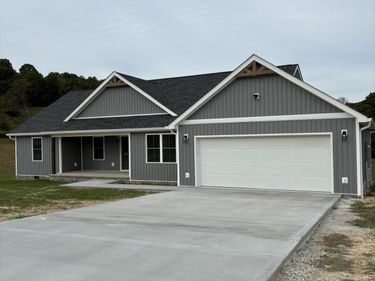 242 Shiner Valley Road, Williamsburg, KY 40769