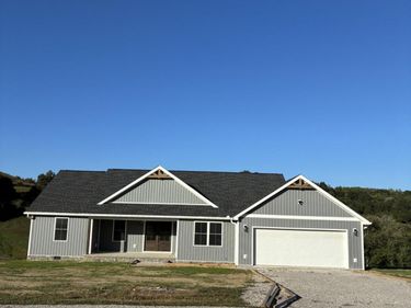 242 Shiner Valley Road, Williamsburg, KY 40769