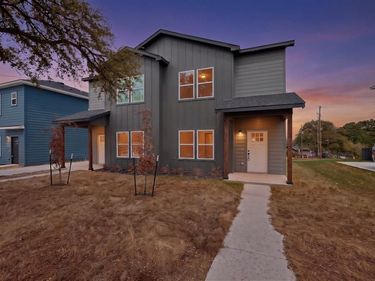 3327 Eastland Street, Fort Worth, TX 76119