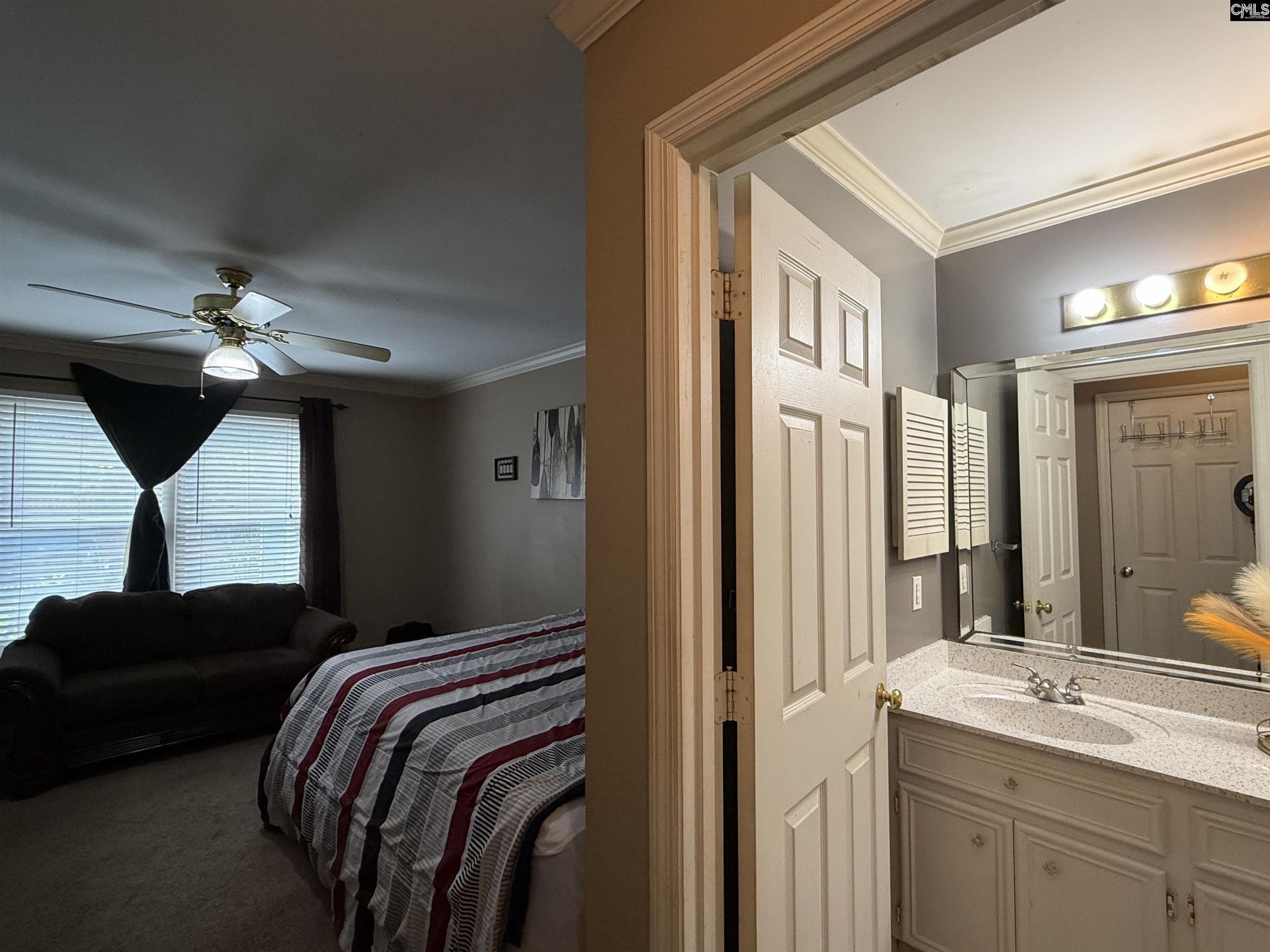 127 River Bluff Court  Photo 10