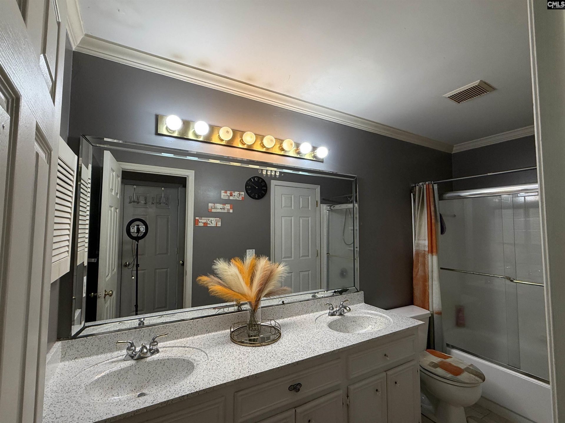 127 River Bluff Court  Photo 9