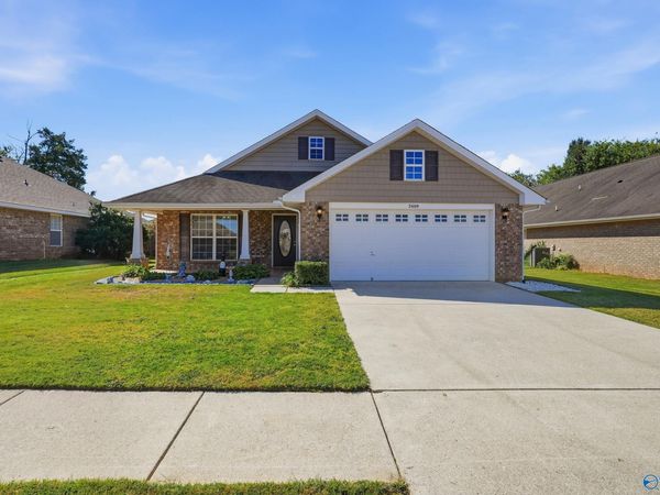 2609 Slate Drive, Huntsville, AL 35803