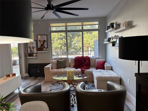 54 Rainey ST, Unit 319, Austin, TX 78701