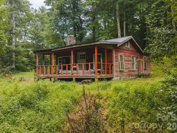 6755 NC 183 Highway , Newland, NC 28657