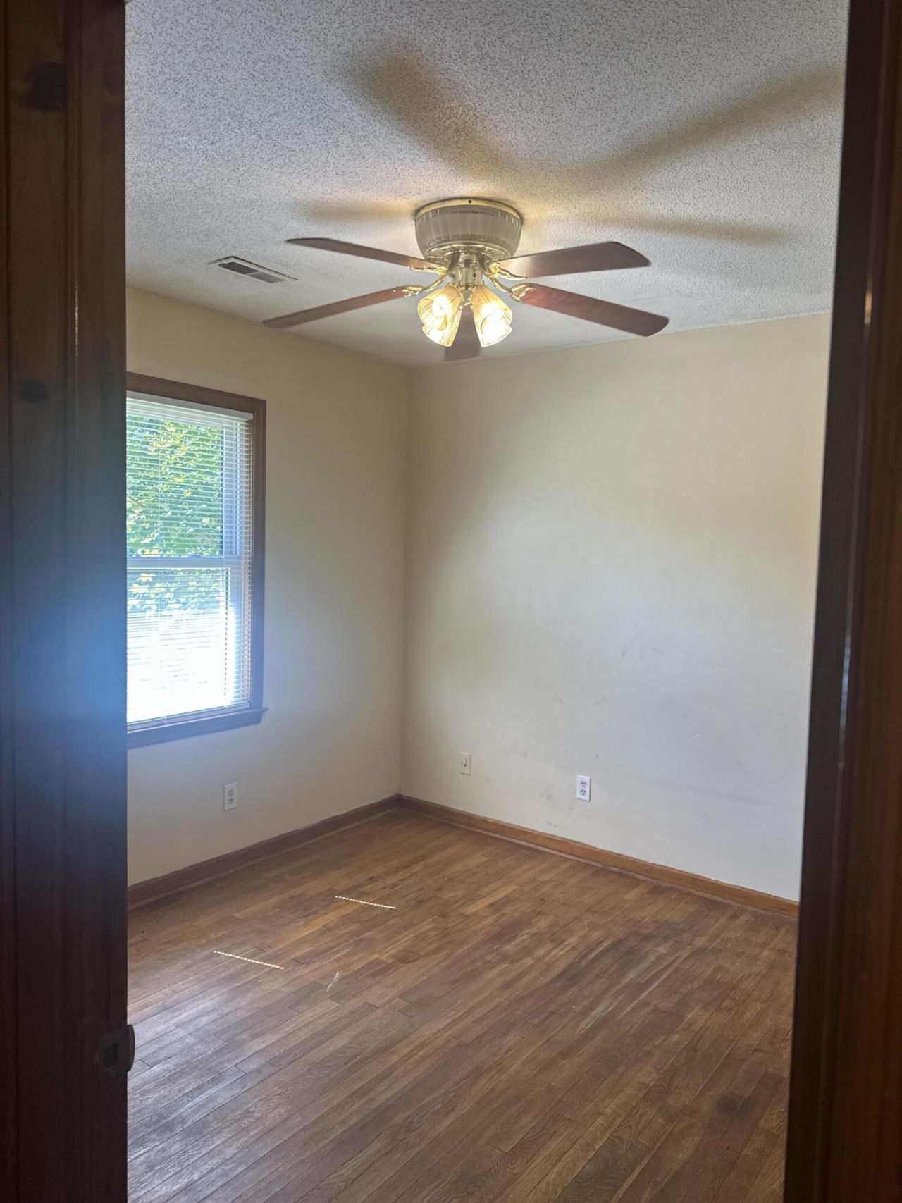 105 Wren Court Photo 34