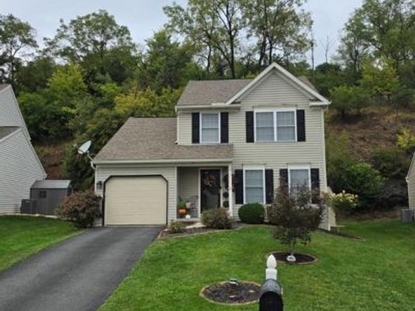 22 RAVINE DRIVE, SHILLINGTON, PA 19607