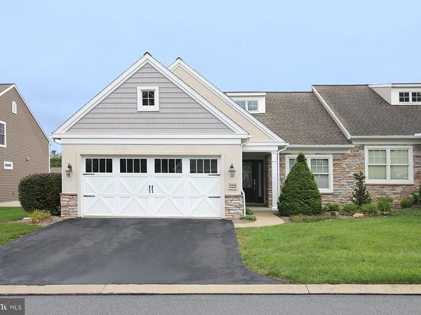 1040 ENGLISH DRIVE , LEBANON, PA 17042