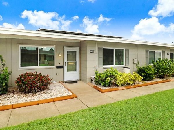 1309 WARWICK COURT , SUN CITY CENTER, FL 33573