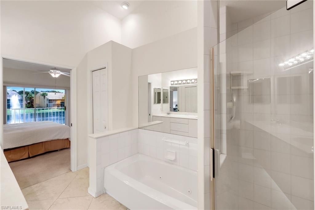 1695 Windy Pines Dr, Unit 2, Naples, FL 34112 Photo