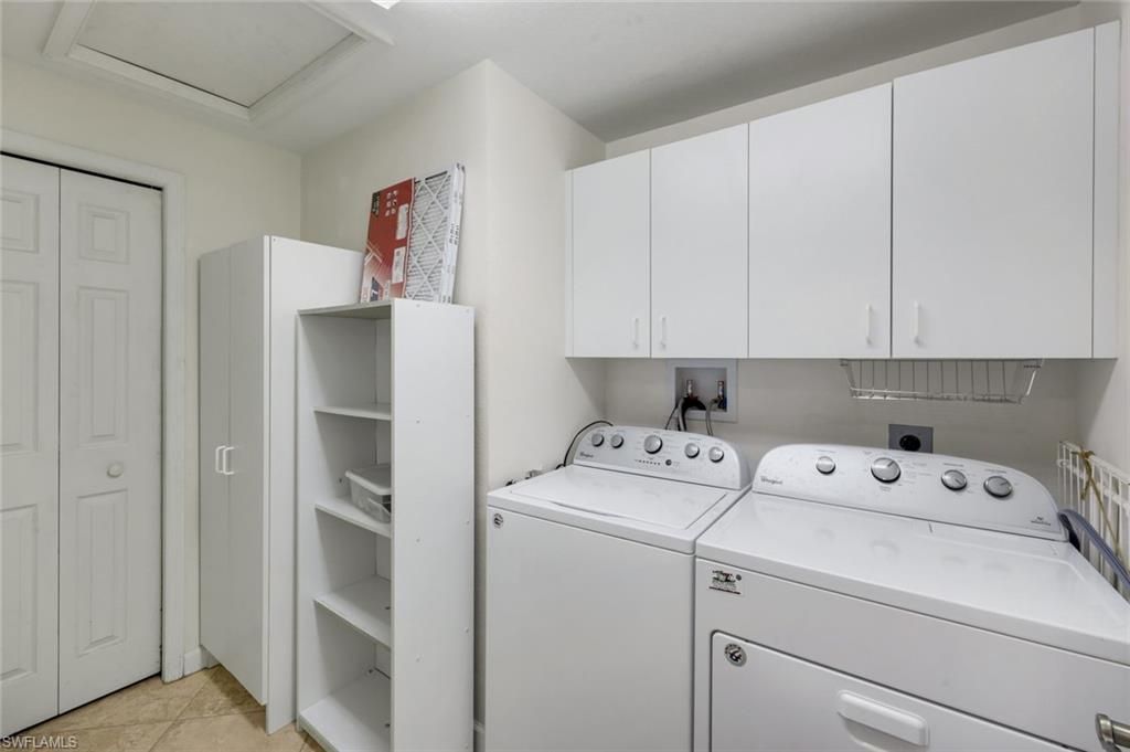 1695 Windy Pines Dr, Unit 2, Naples, FL 34112 Photo