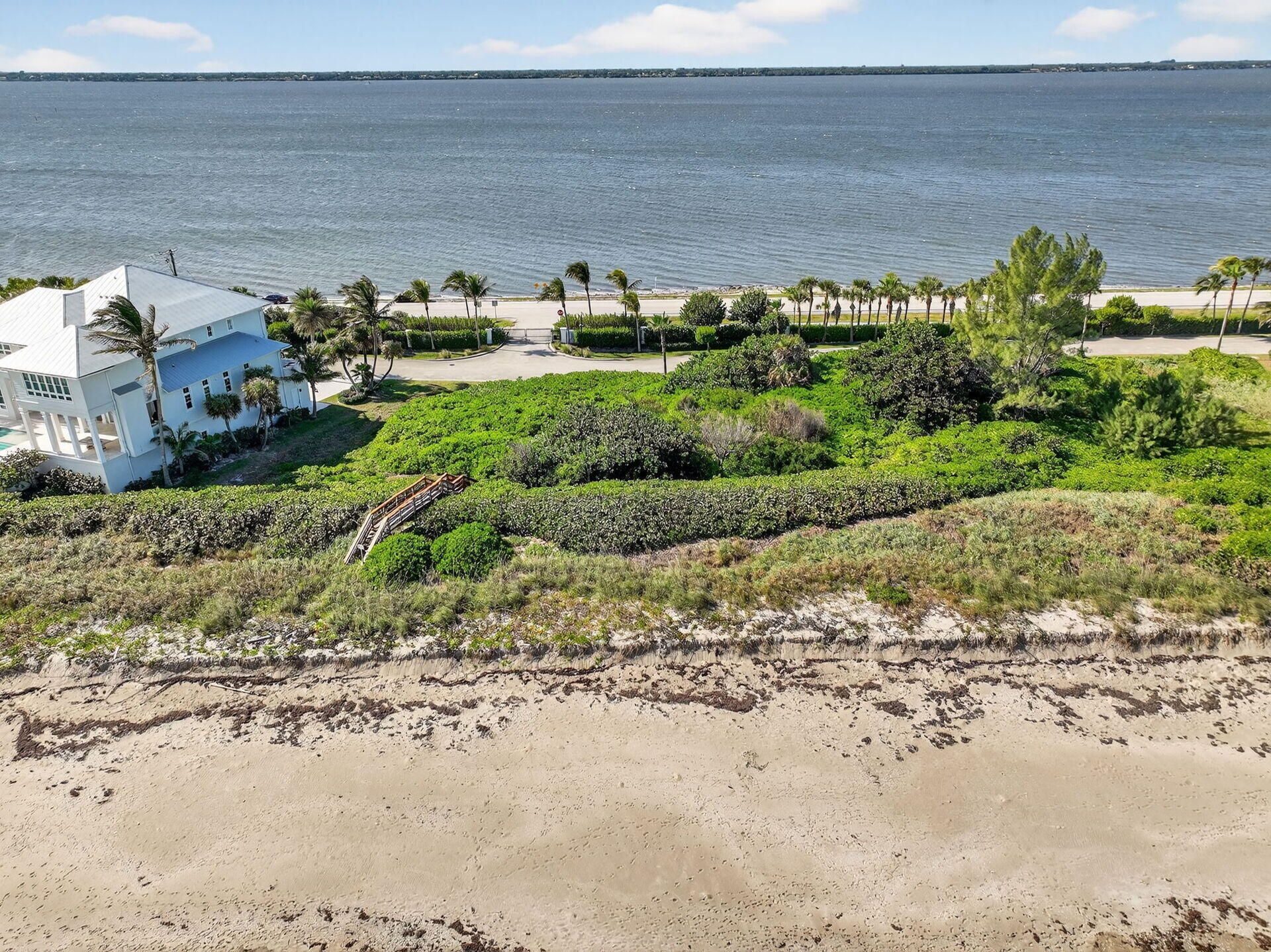 8308 S Ocean Dr , Jensen Beach, FL 34957 Photo