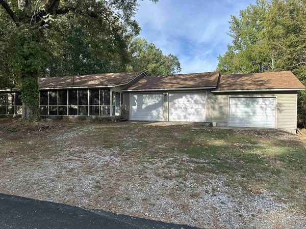 629 Westbrook Street , Delight, AR 71940
