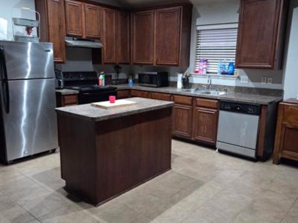 1826 Reynolds Street, Lancaster, TX 75134