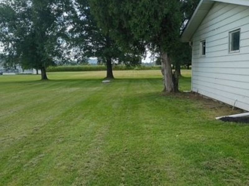 574 Lock Seventeen Rd SE, Gnadenhutten, OH 44629 Photo 4