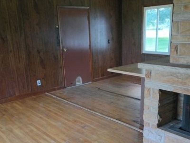 574 Lock Seventeen Rd SE, Gnadenhutten, OH 44629 Photo 6