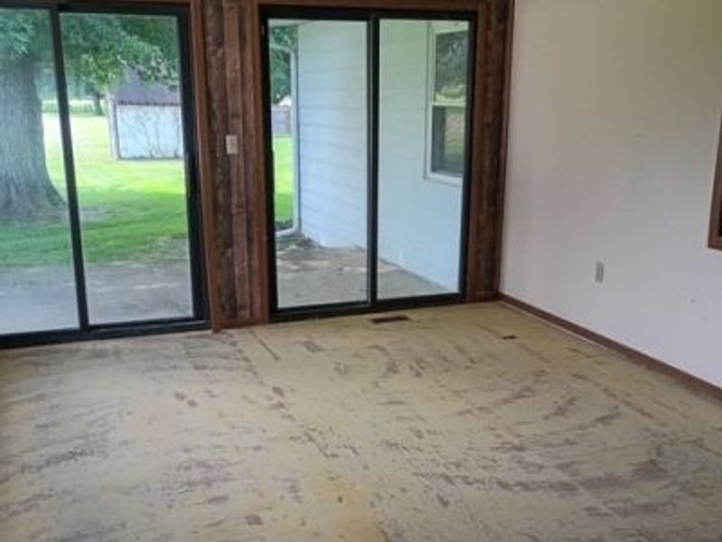 574 Lock Seventeen Rd SE, Gnadenhutten, OH 44629 Photo 9