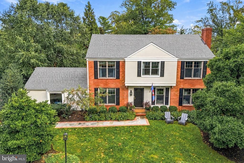 393 COLKET LANE , WAYNE, PA 19087