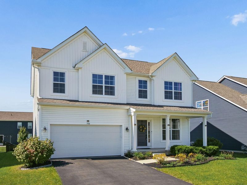 719 Otter Tail Drive, Sunbury, OH 43074 Photo 2