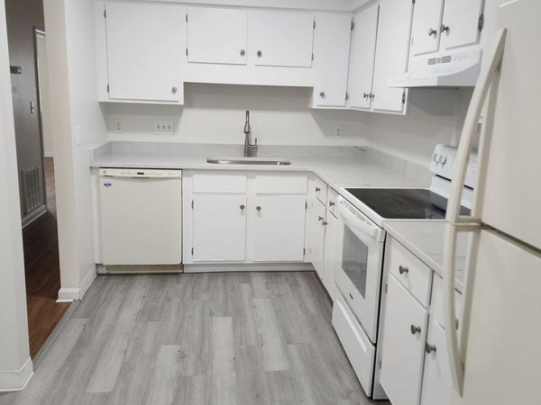 6 April Lane, Unit 33, Lexington, MA 02421