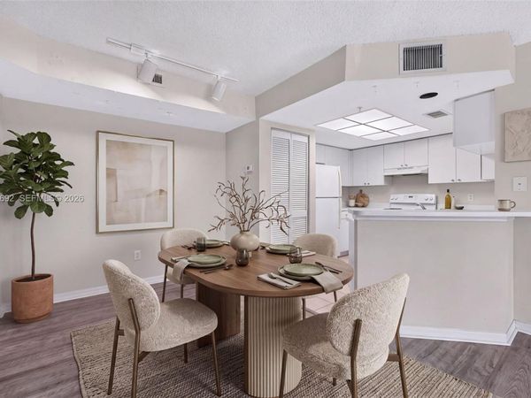 2005 SE 10th Ave , Unit 407, Fort Lauderdale, FL 33316