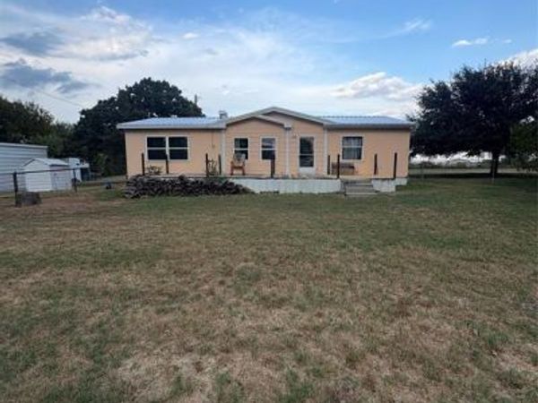 1150 Lamkin Road, Mineral Wells, TX 76067