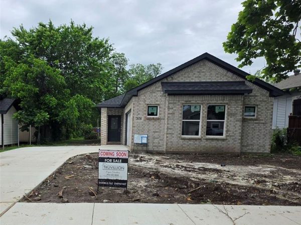 2638 Seevers Avenue , Dallas, TX 75216