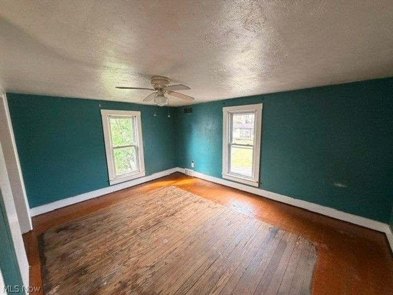 122 Holly Avenue, Mingo Junction, OH 43938 Photo 9