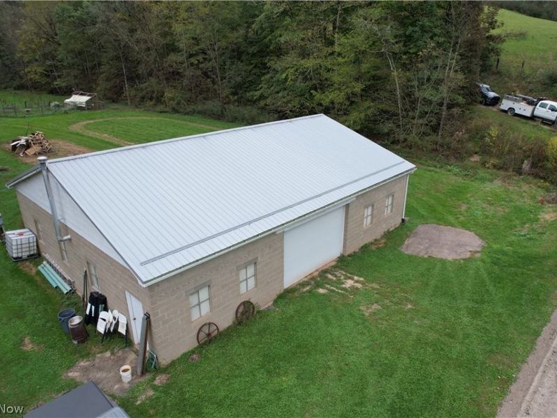 33451 Edwina Road, Lewisville, OH 43754 Photo 4