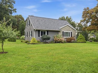 7 Madera Drive, Rochester, NY 14624