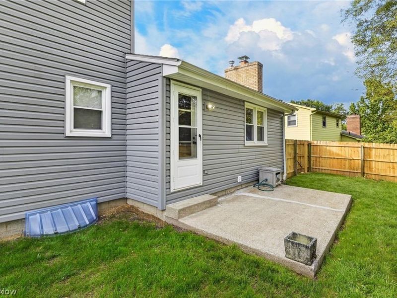 1 Centennial Drive, Poland, OH 44514 Photo 12
