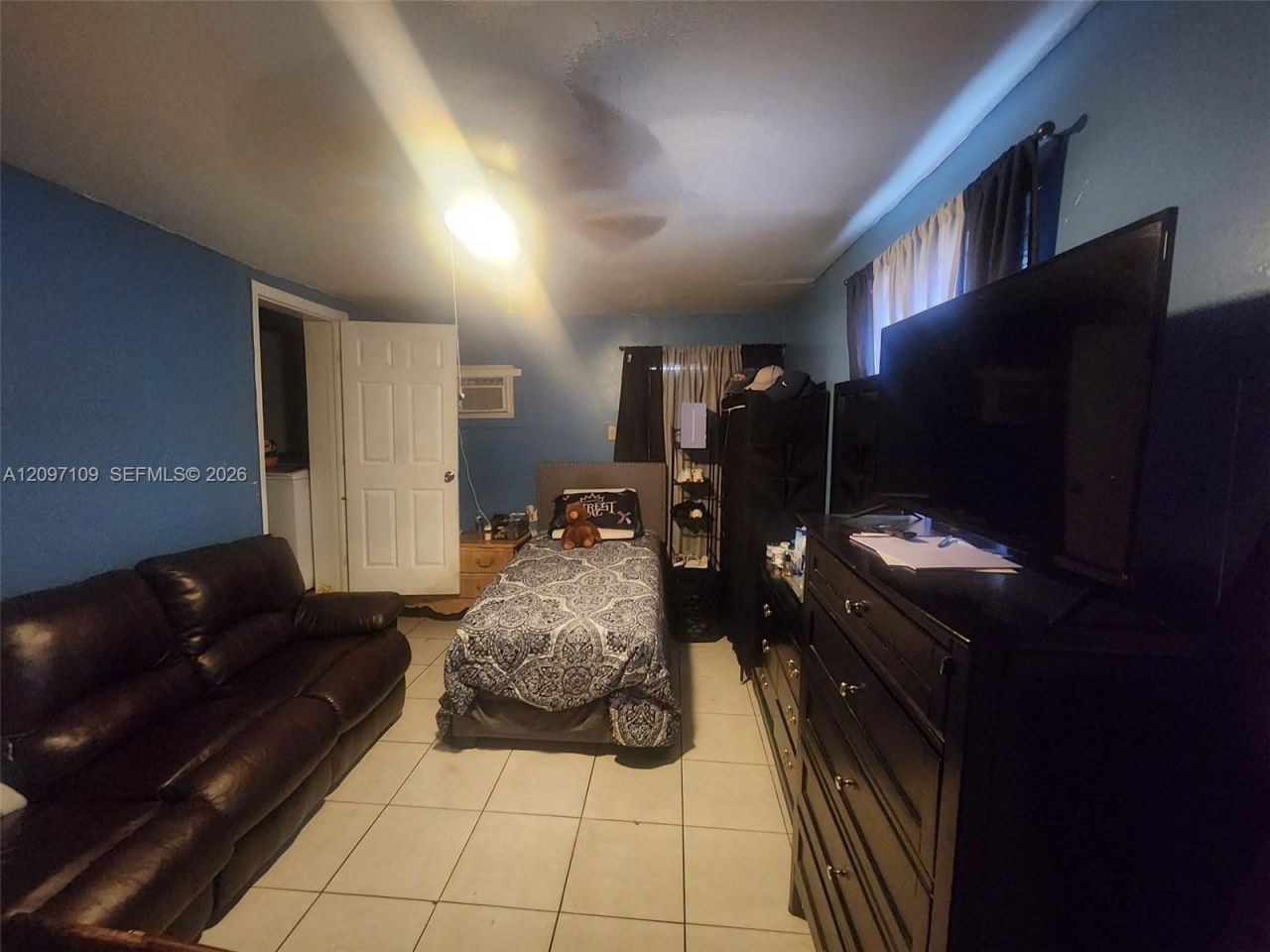 3042 NW 95th Ter, Miami, FL 33147 Photo