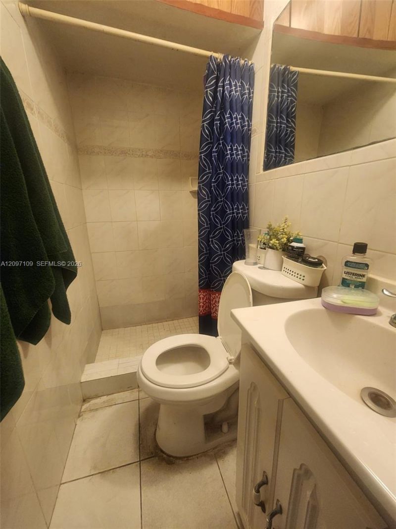 3042 NW 95th Ter, Miami, FL 33147 Photo
