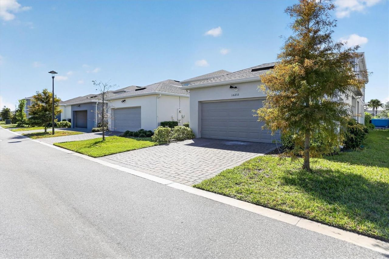 10233 Folly Beach Rd , Orlando, FL 32827 Photo