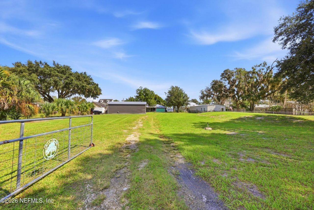 424 Cedar Creek Road, Palatka, FL 32177 Photo