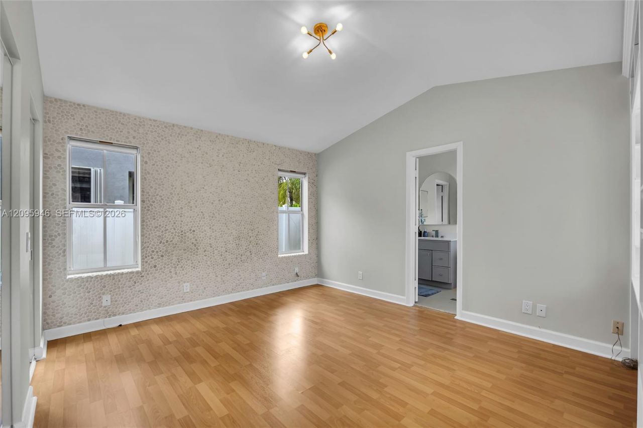 815 Falling Water Rd , Weston, FL 33326 Photo