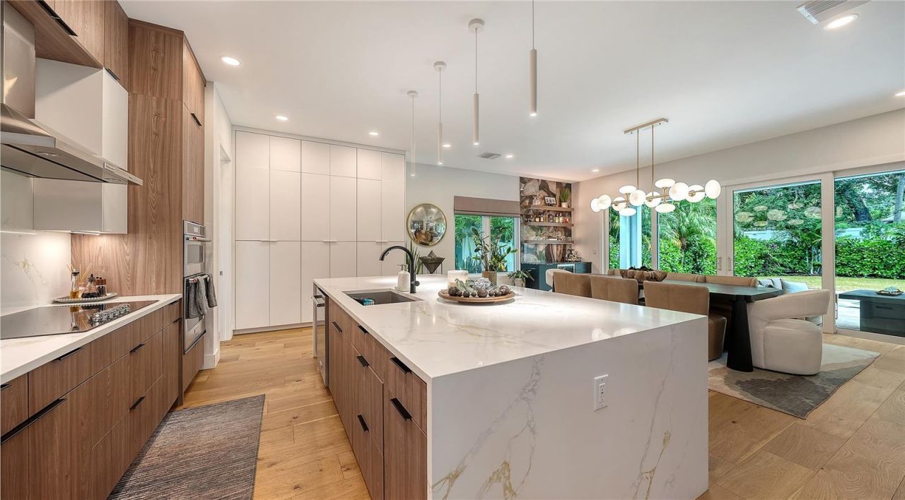 4726 Rivetta Court, Sarasota, FL 34231 Photo