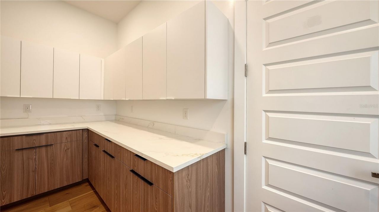 4726 Rivetta Court, Sarasota, FL 34231 Photo