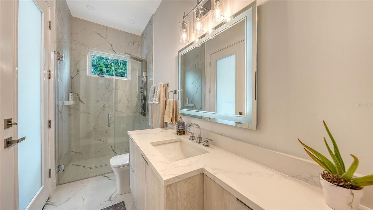 4726 Rivetta Court, Sarasota, FL 34231 Photo