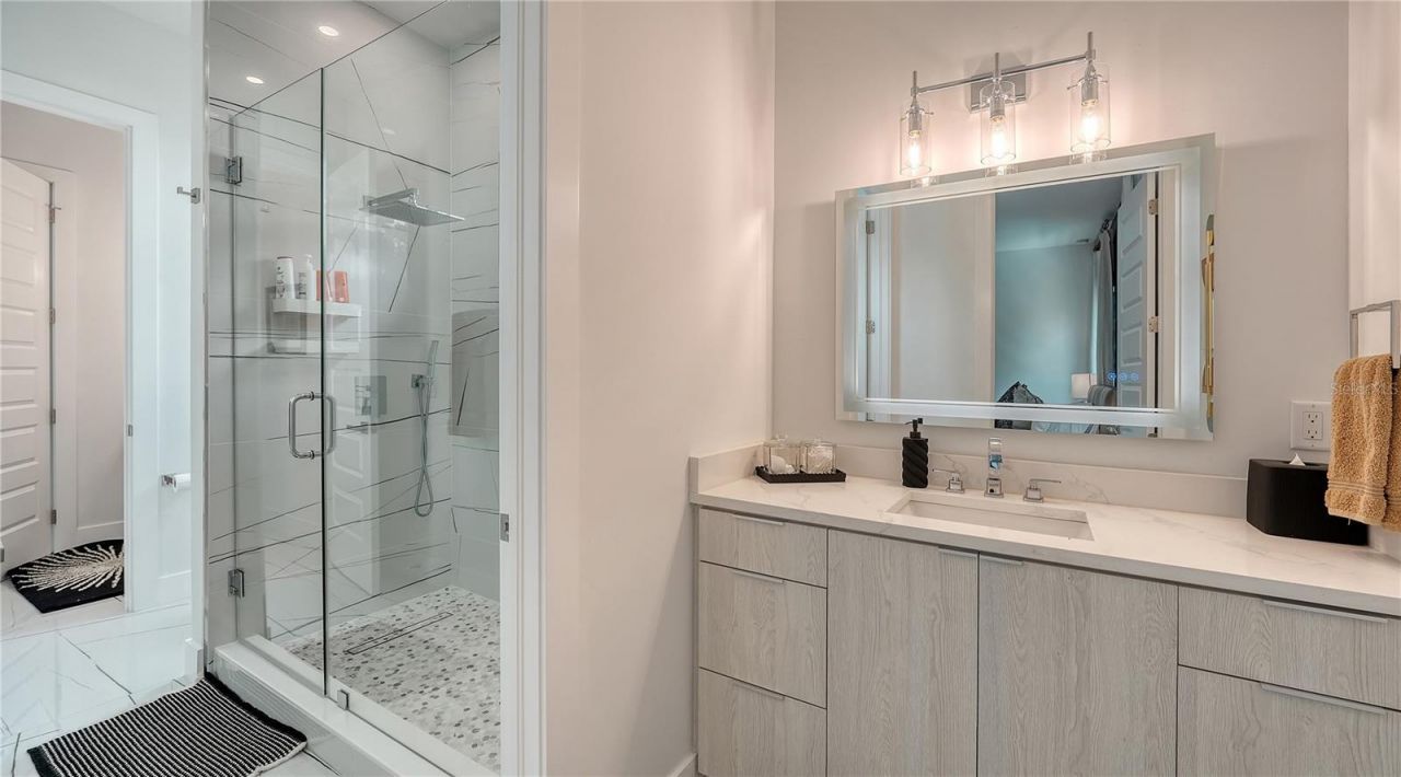 4726 Rivetta Court, Sarasota, FL 34231 Photo