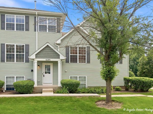 1693 W Turtle Creek Lane , Unit 1693, Round Lake, IL 60073
