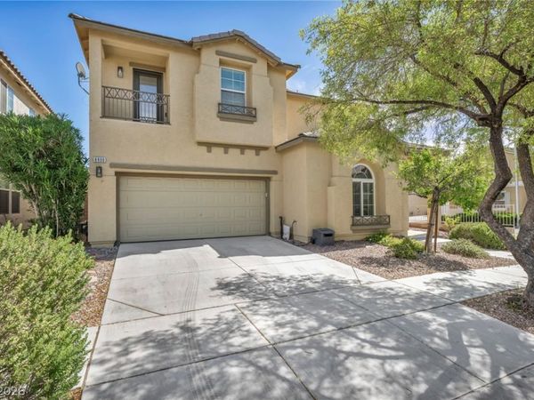 8900 Ochoa Street , Las Vegas, NV 89143