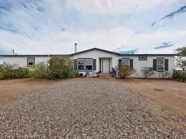 166 High Mesa Road , Los Lunas, NM 87031