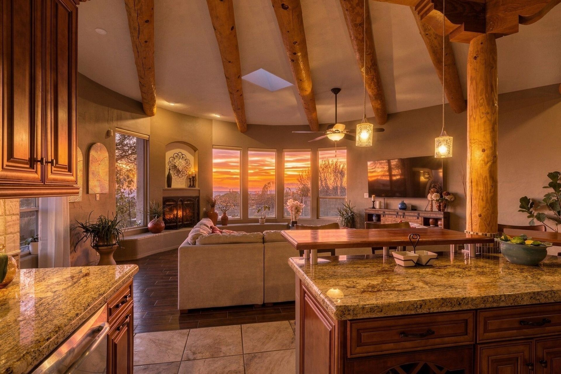 12900 Sandia Point Road Ne, Albuquerque, NM 87111 Main Photo